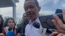 Bahlil Pastikan Harga BBM Bersubsidi Tidak Naik hingga Lebaran Meski Harga Minyak Dunia Naik