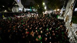 Malam Takbiran di Medan, Prabowo Salurkan Ribuan Paket Sembako untuk Warga Sumatra Utara