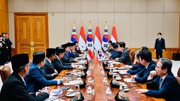 Prabowo Bertemu Presiden Korsel, Sepakat Tingkatkan Kerja Sama Ekonomi, Pertahanan hingga AI