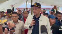 Tinjau Korban Gempa NTT, Purbaya: Presiden Titip Salam untuk Masyarakat