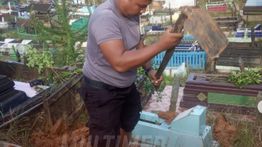 Sosok Joko Hadi Aprianto, Polisi yang Merangkap Sebagai Tukang Gali Kubur