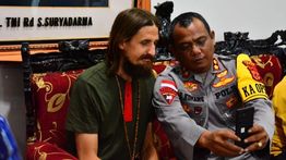 19 Bulan Diculik KKB Papua, Pilot Susi Air Phillip Mehrtens Akhirnya Dibebaskan