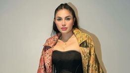 5 Artis Cantik nan Seksi yang Ternyata Lulusan Pesantren, Nikita Mirzani hingga Dewi Perssik