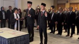 Mees Hilgers dan Eliano Reijnders Resmi Jadi WNI Usai Pengambilan Sumpah di Belgia