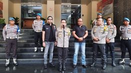 Polisi Sita Rekaman CCTV saat Pembubaran Diskusi Kemang yang Dihadiri Refly Harun