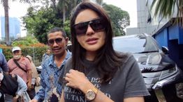 Nikita Mirzani Laporkan Razman Nasution Karena Beberkan Bukti USG Lolly