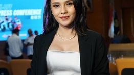 Jadi Host MotoGP, Angie Ang Spill Kedekatan Khusus dengan Rider Top Dunia