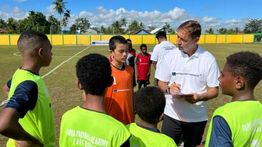 Papua Football Academy: Akademi yang Tak Sekadar Gembleng Anak-anak Papua jadi Pesepak Bola Profesional