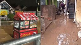 Viral Video Gerobak 'Fried Chicken' Terseret Banjir Bandang di Bandung,