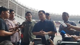 Erick Thohir Puji Kualitas Rumput Stadion GBK Jelang Laga Indonesia vs Jepang di Kualifikasi Piala Dunia 2026