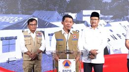 BNPB Sampaikan Kondisi Terkini Erupsi Gunung Lewotobi