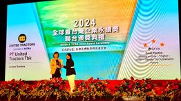 United Tractors Raih Penghargaan Global Corporate Sustainability Award 2024 di Taiwan