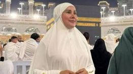 Transgender Isa Zega Umroh Berhijab, DPR Soroti Kinerja Kemenag dan MUI