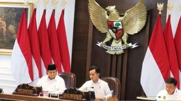 Prabowo Beber Prestasi Kabinet: Utang Petani Nelayan Dihapus, Kenaikan UMP, dan Gaji Guru