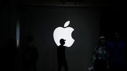 Apple Bahas Peluncuran Fitur AI di China dengan Tencent dan ByteDance 