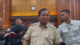 Prabowo: Selamat Tahun Baru, Mari Hadapi dengan Gembira