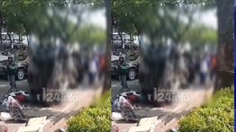 VIDEO: Kecelakaan Mengerikan Innova Hantam Pengendara Motor Sampai Tewas di Tangerang Selatan