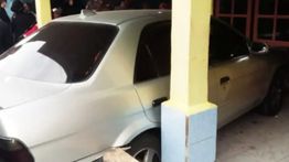 Nenek Tewas di Depok Usai Ditabrak Mobil Saat Baru Dinyalakan Tetangganya.