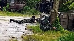 Detik-detik Tim Gabungan Kepung Desertir TNI AD Sertu Hendri, Namun Berhasil Kabur