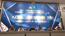 3 Jenazah Korban Kebakaran Glodok Plaza Teridentifikasi, Salah Satunya Pramugari Oshima Yukari