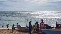 13 Pelajar SMP Tenggelam di Pantai Gunungkidul DIY, 3 Tewas, 1 Hilang