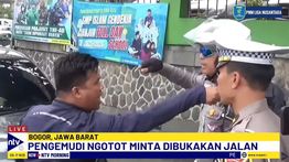 Pengemudi Mobil Cekcok dengan Polisi, Minta Jalur Cianjur-Puncak Dibuka