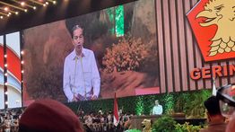 Jokowi: Saking Kuatnya Pak Prabowo, yang Jadi Sasaran Kritik Jokowi