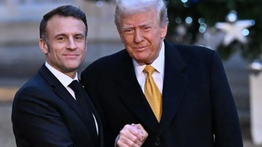 Trump dan Macron Sepakat Eropa Turut Biayai Upaya Perdamaian di Ukraina