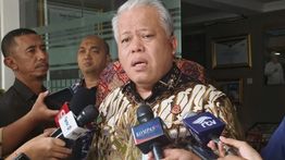 Kejagung Sita 95 Bundel Dokumen dari PT Orbit Terminal Merak Kantor Anak Riza Chalid Kasus Oplos Pertamax