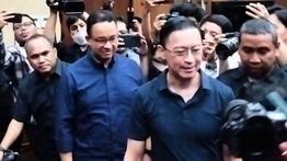 Anies Hadiri Sidang Vonis Tom Lembong