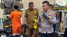 Polisi Bongkar Pabrik Minyakita Palsu di Bogor