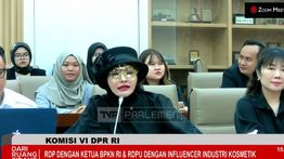 Pakai Topengnya, Doktif Rapat dengan DPR Bahas Perlindungan Konsumen Skincare