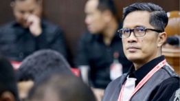 Mantan Jubir KPK Febri Diansyah Jadi Pengacara Hasto  