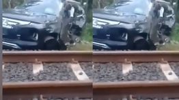 VIDEO: Pajero Hancur Dihantam Kereta Api Pagi Tadi di Serang