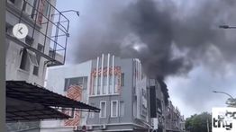 Ruko di Moderland Tangerang Terbakar Hebat