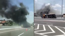 Bus PO Haryanto Terbakar Hebat di Tol Semarang-Batang