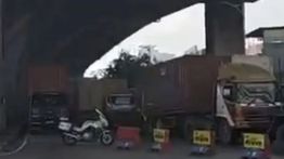 Truk Menumpuk di Tanjung Priok, Polisi Buka Jalur Alternatif di Tol