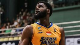 Satria Muda Kejutkan Penggemar dengan Melepas Wendell Lewis Usai IBL All-Star 2025