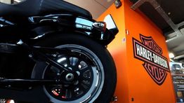 Harley-Davidson Tunda Proyeksi 2025, Waspadai Dampak Tarif Baru
