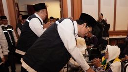 Lepas Jemaah Haji Kloter Perdana, Menag: Jaga Niat dan Kesehatan