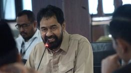 Gubernur Aceh Mualem Cek Kesehatan di Singapura