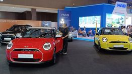 MINI Tampilkan Empat Model Mobil Listrik di PEVS 2025, Tawarkan Promo Menarik