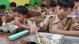 BGN Bakal Usut Tuntas Insiden Keracunan Makan Begizi Gratis di Bandung dan Tasikmalaya