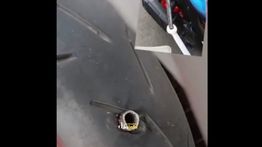 Pemotor Kena Ranjau Paku Mirip Pipa di Dekat Polda Metro Jaya