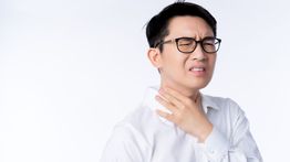 Cara Mengobati Radang Tenggorokan Secara Alami dan Medis, Dijamin Ampuh!