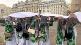 Momen Siswa Al Azhar Studi Tour ke Paris: Warganet: Keluar Negeri Udah Kayak ke Depok Ya