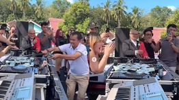 Viral Anggota DPRD Lampung Utara Sawer DJ Wanita, Hatami Buka Suara Soal Uang yang Dipakai