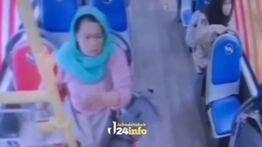 VIDEO: Wanita Curi Laptop di Bus Transjakarta.
