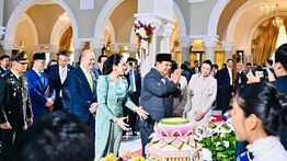 Momen Hangat Diplomasi Budaya: PM Paetongtarn Ajak Prabowo Kunjungi Pameran Seni dan Kuliner Thailand