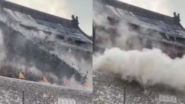 Menara Berusia 650 Tahun di China Runtuh, Wisatawan Panik Berhamburan